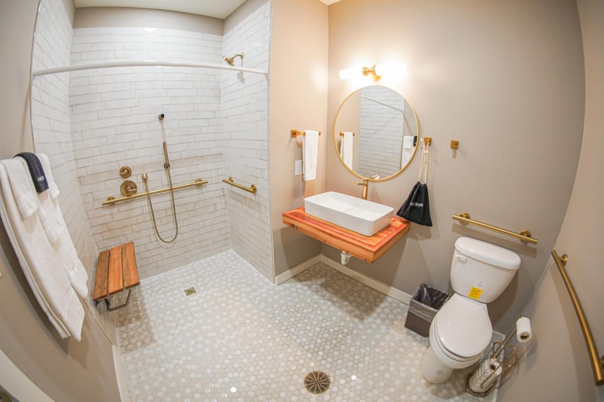 Hotel Whiskey In Паскагула Екстериор снимка