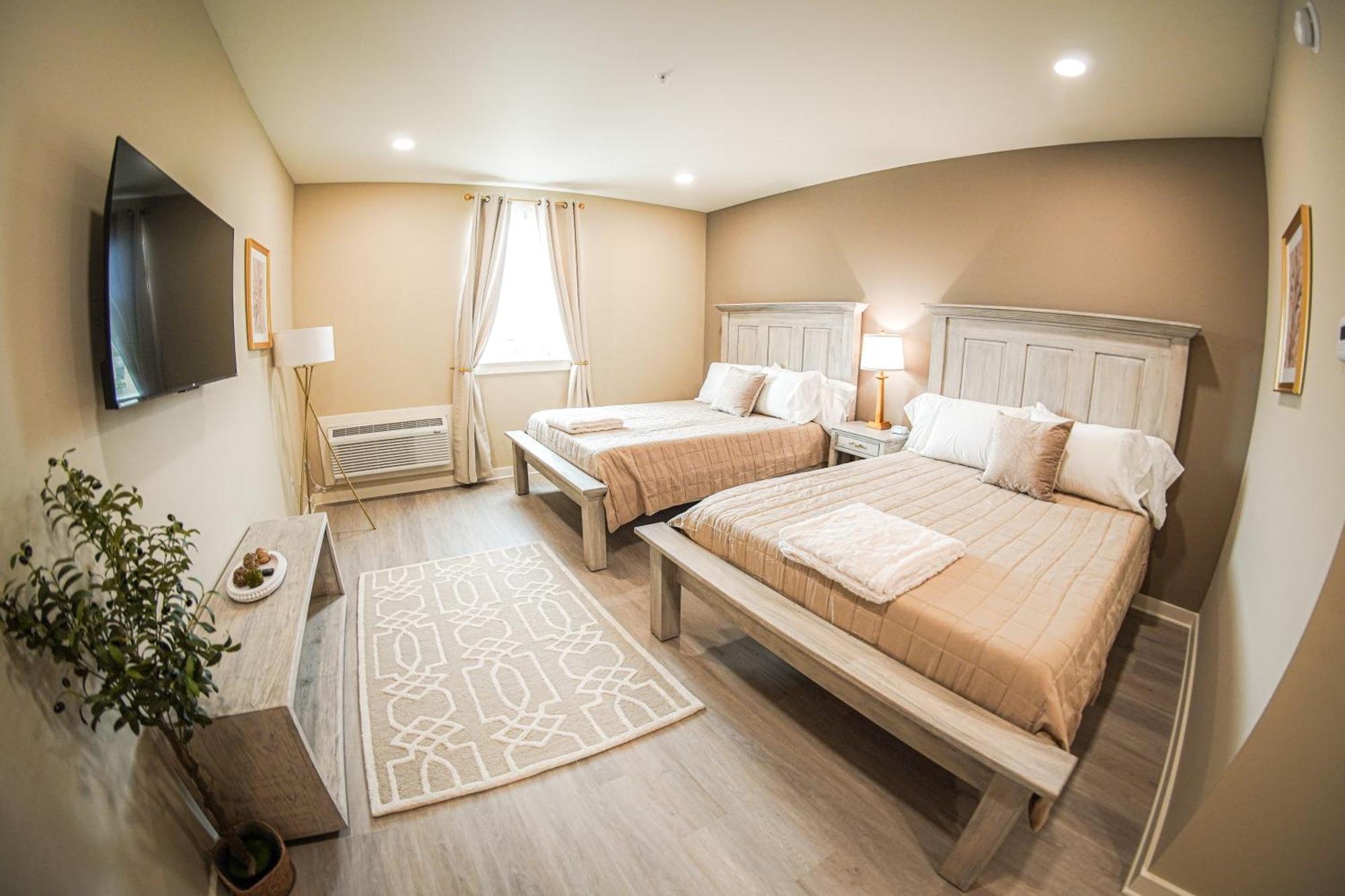 Hotel Whiskey In Паскагула Екстериор снимка