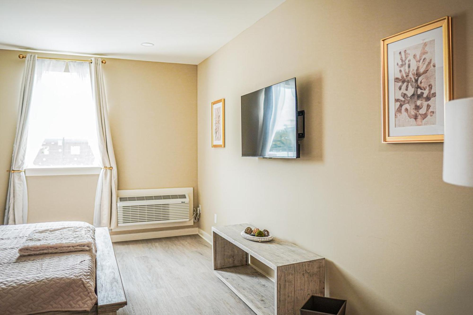 Hotel Whiskey In Паскагула Екстериор снимка