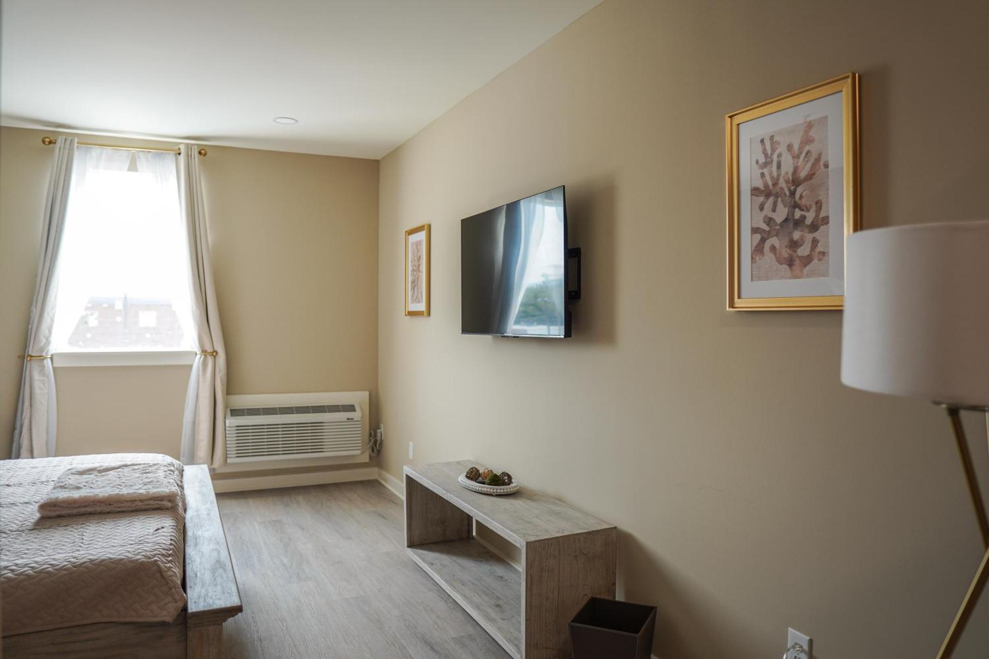 Hotel Whiskey In Паскагула Екстериор снимка